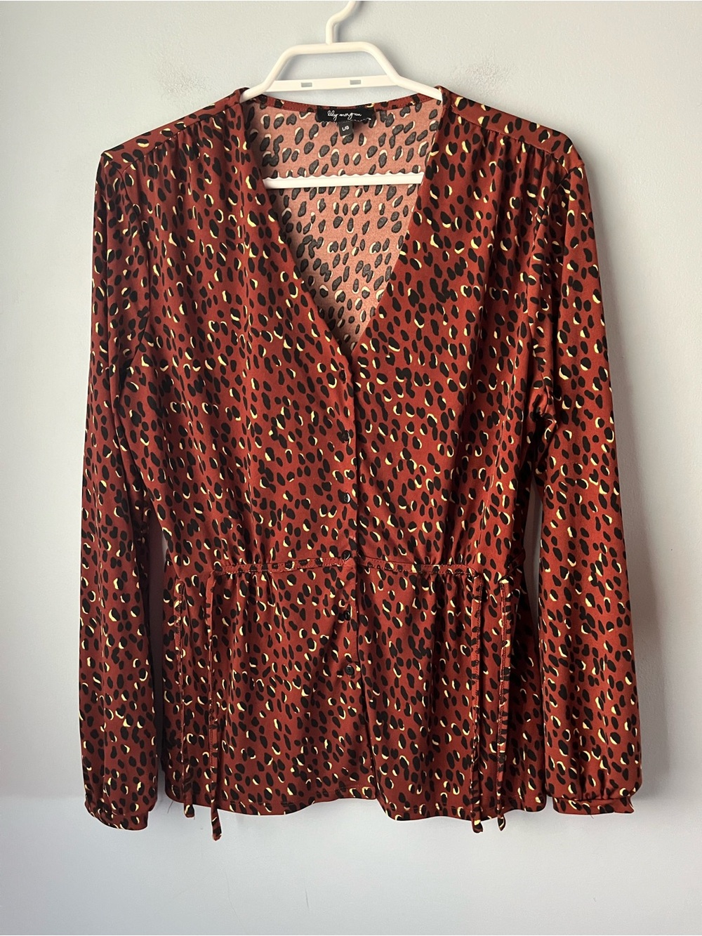 β¨ 3/$30 Lily Morgan Rust Leopard Print V-Neck Flowy Button-Up Blouse Size L